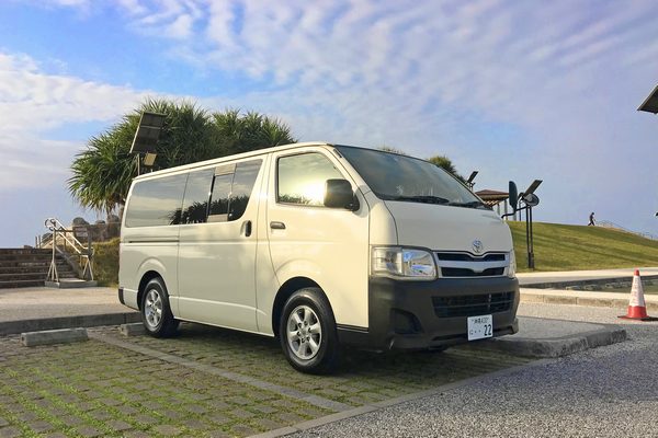 ハイエース